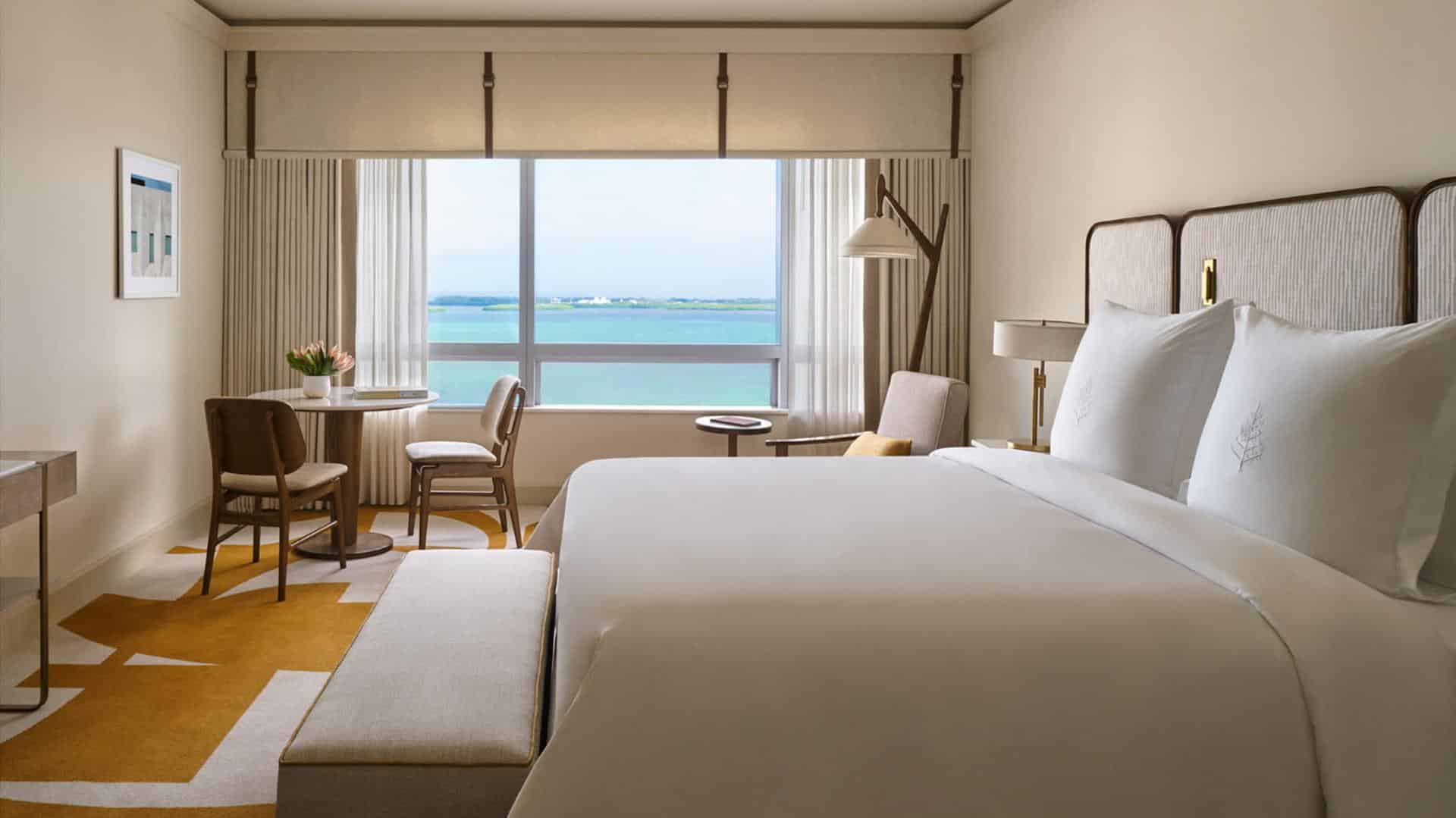 Four Seasons Hotel Miami - 3