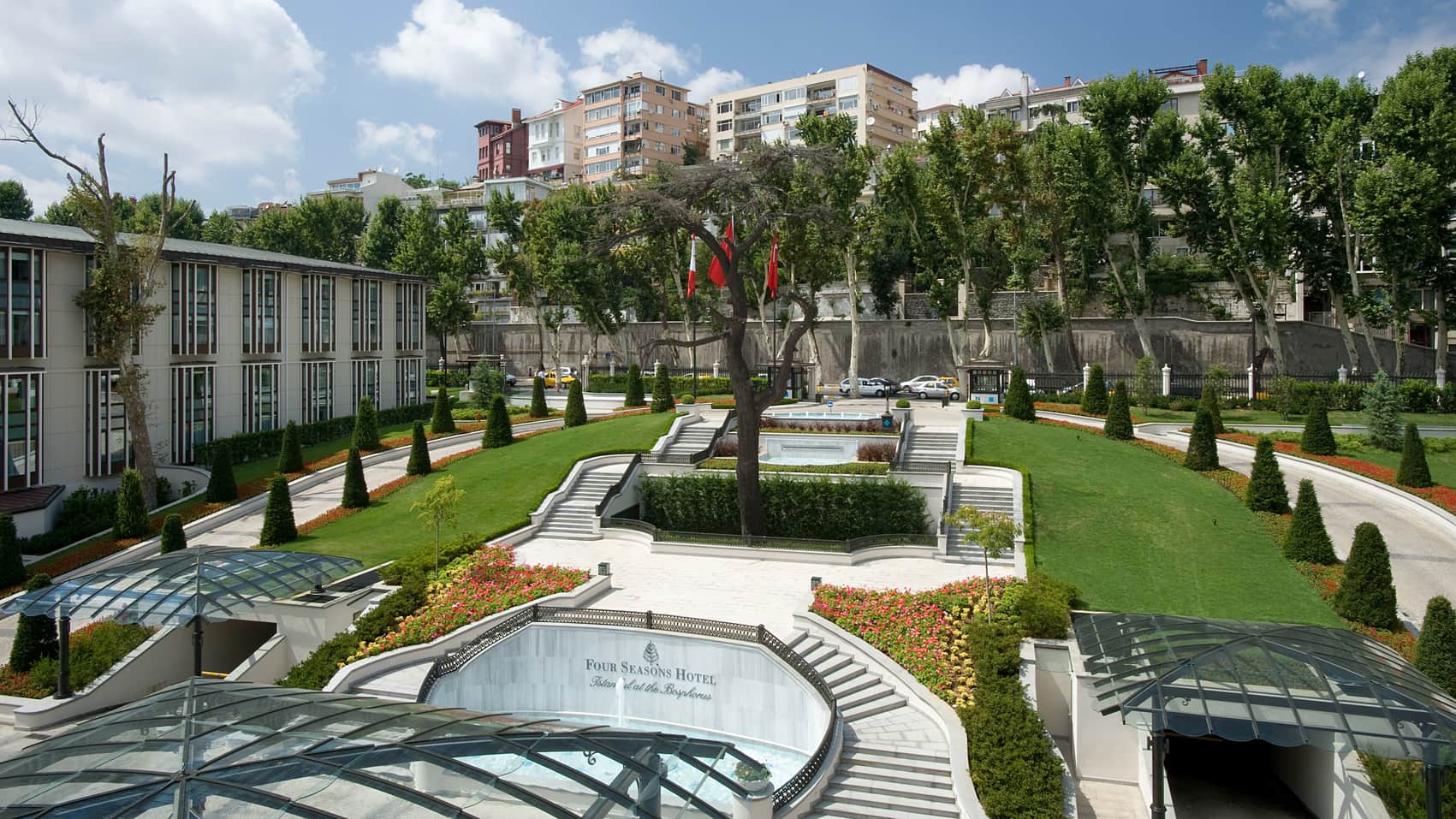 Four Seasons Hotel Istanbul At The Bosphorus - 5
