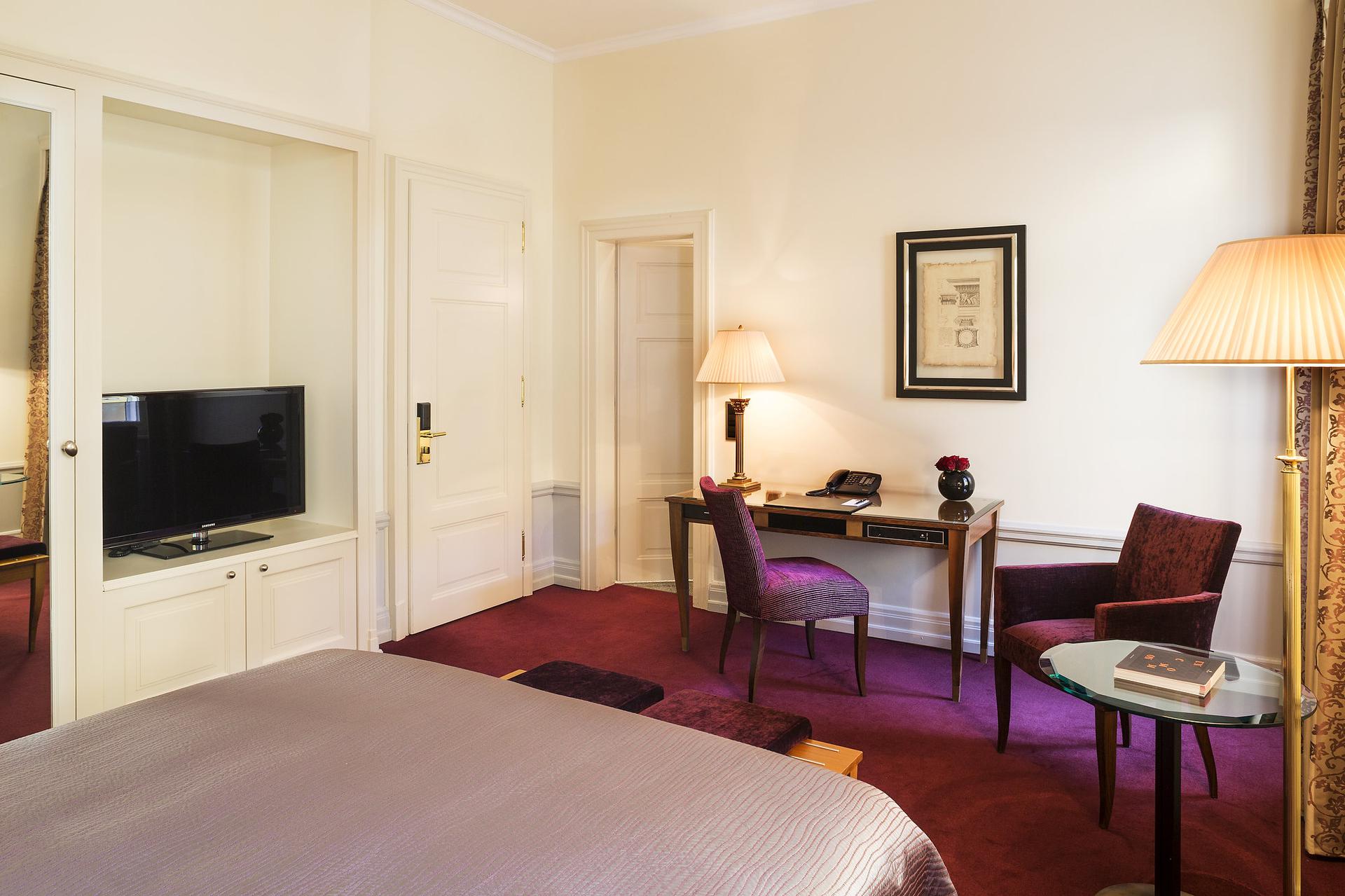 Bellevue Palace - 3
