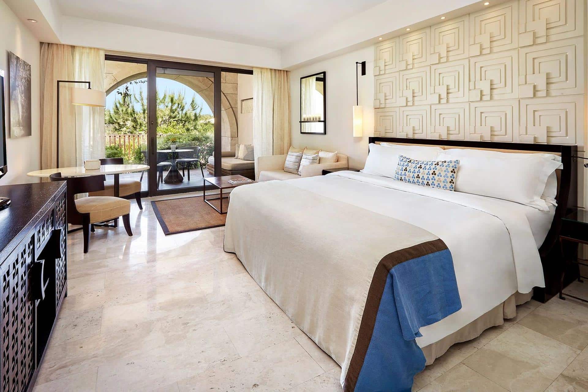 The Romanos, a Luxury Collection Resort, Costa Navarino