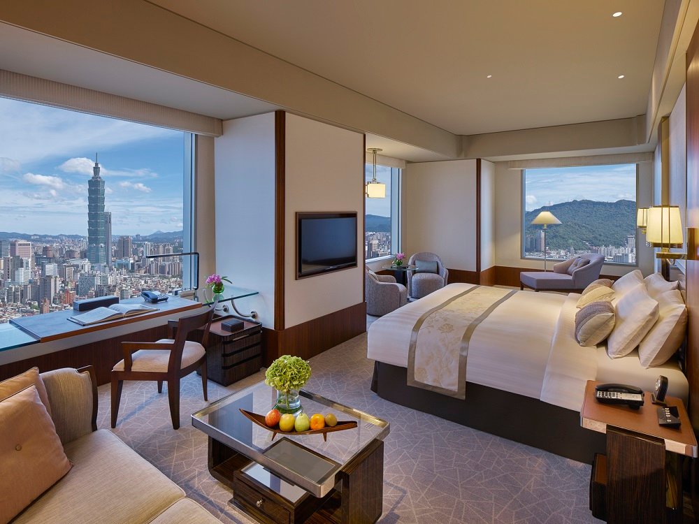 Shangri La Far Eastern Plaza - 5