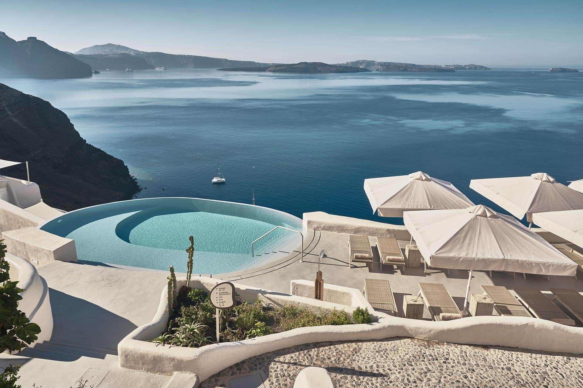 Mystique, a Luxury Collection Hotel, Santorini
