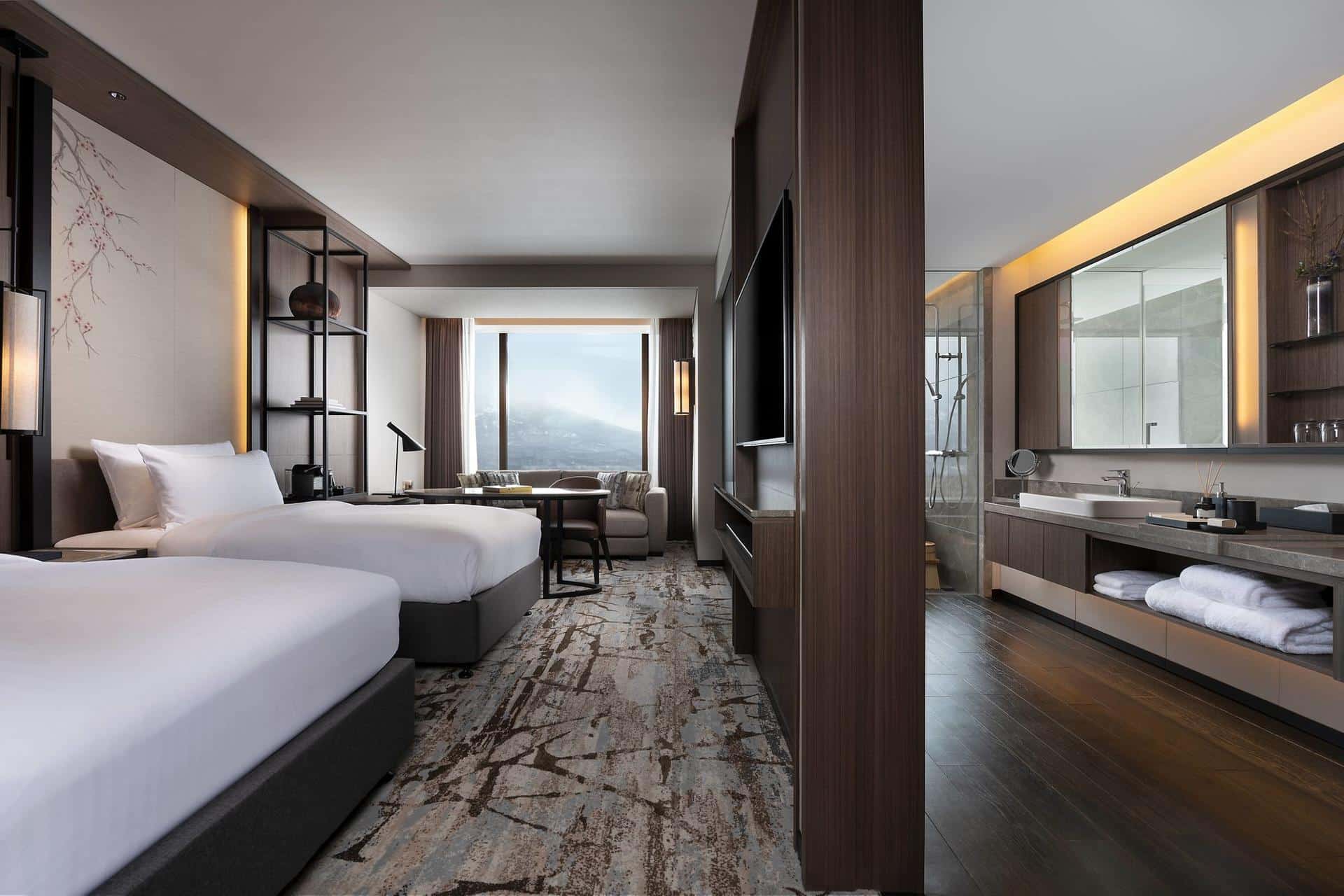 Higashiyama Niseko Village, a Ritz-Carlton Reserve - 2