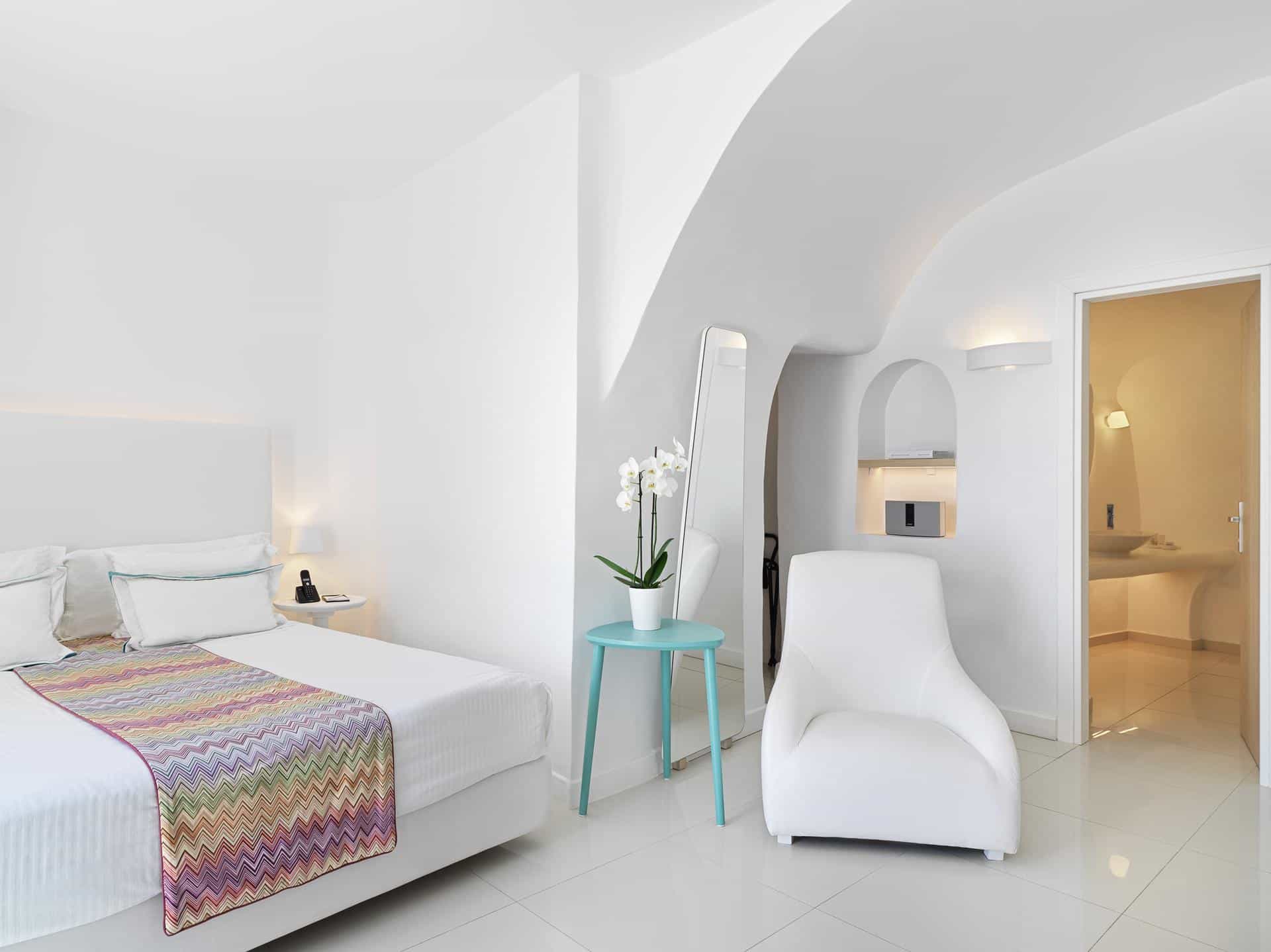 Katikies Chromata Hotel - 3