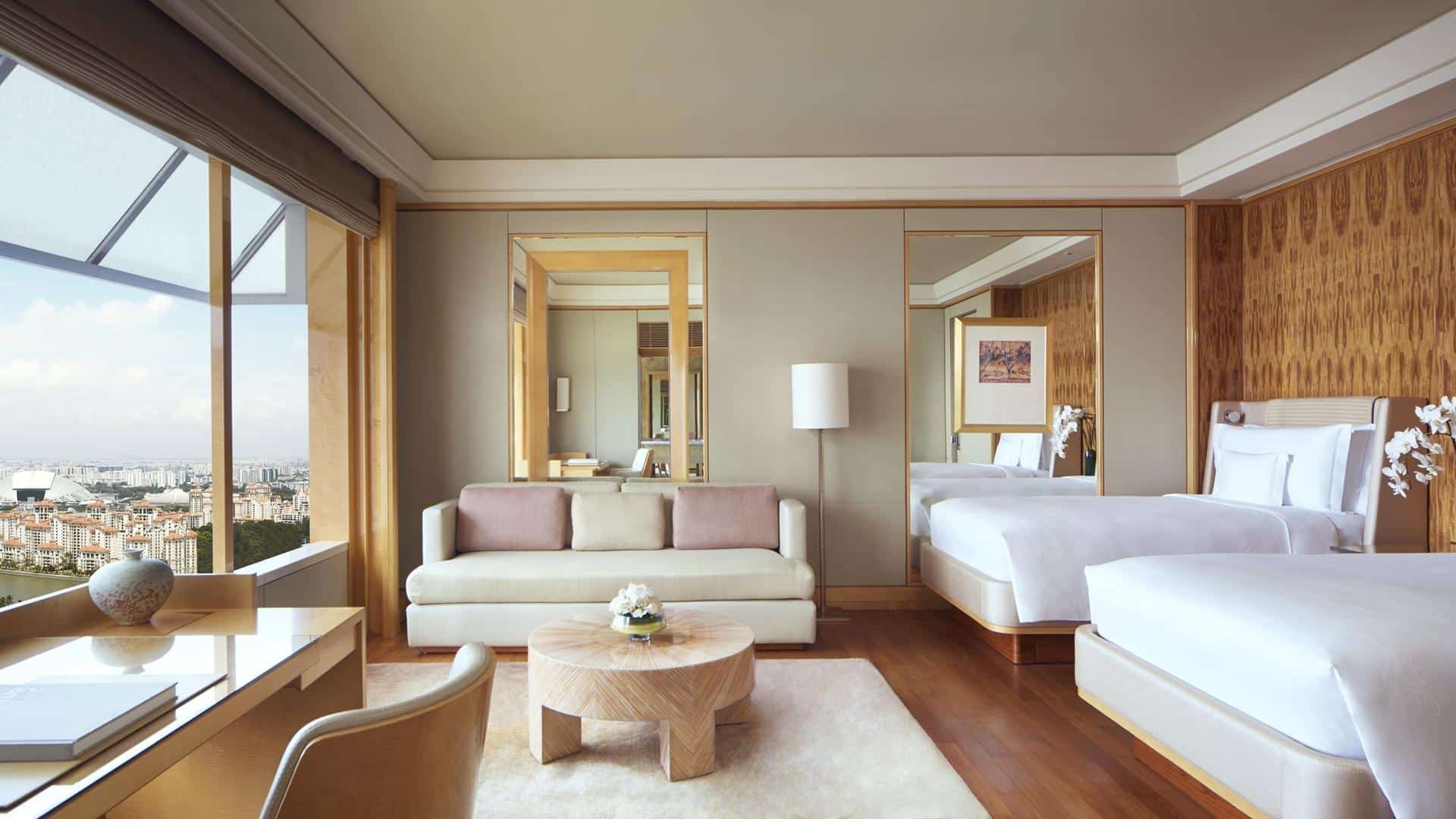 The Ritz-Carlton, Millenia Singapore - 3