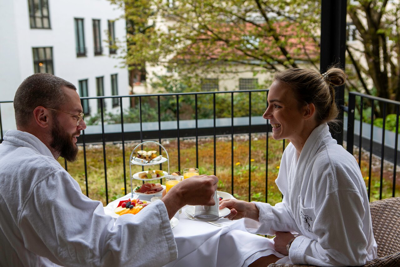 Hotel Muenchen Palace Lvx - 3