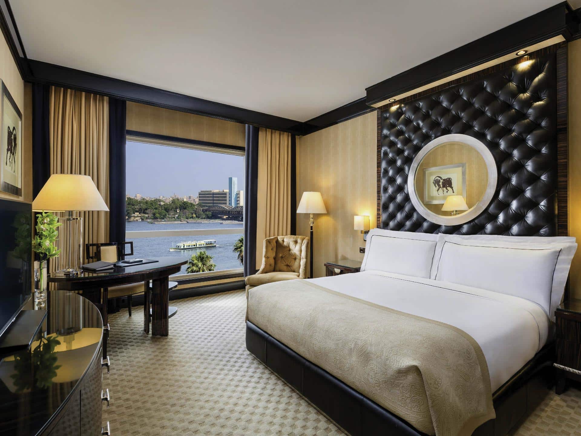 Fairmont Nile City
