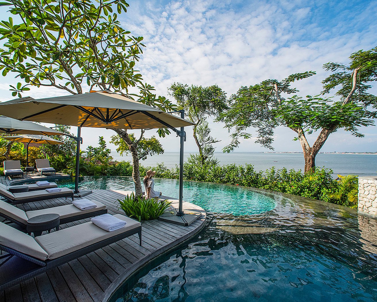 Four Seasons Resort Bali at Jimbaran Bay - 2