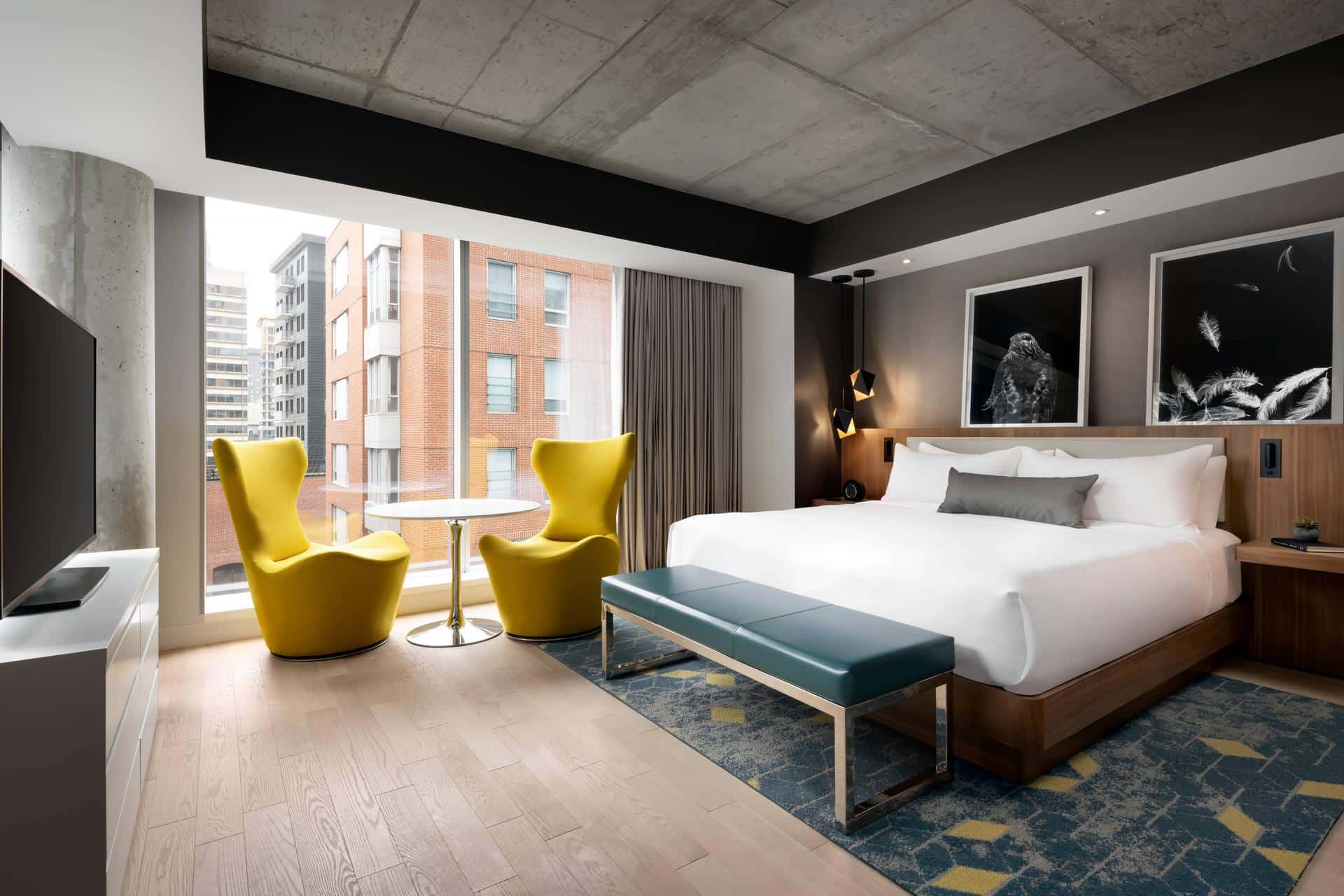 Humaniti Hotel Montreal, Autograph Collection - 4