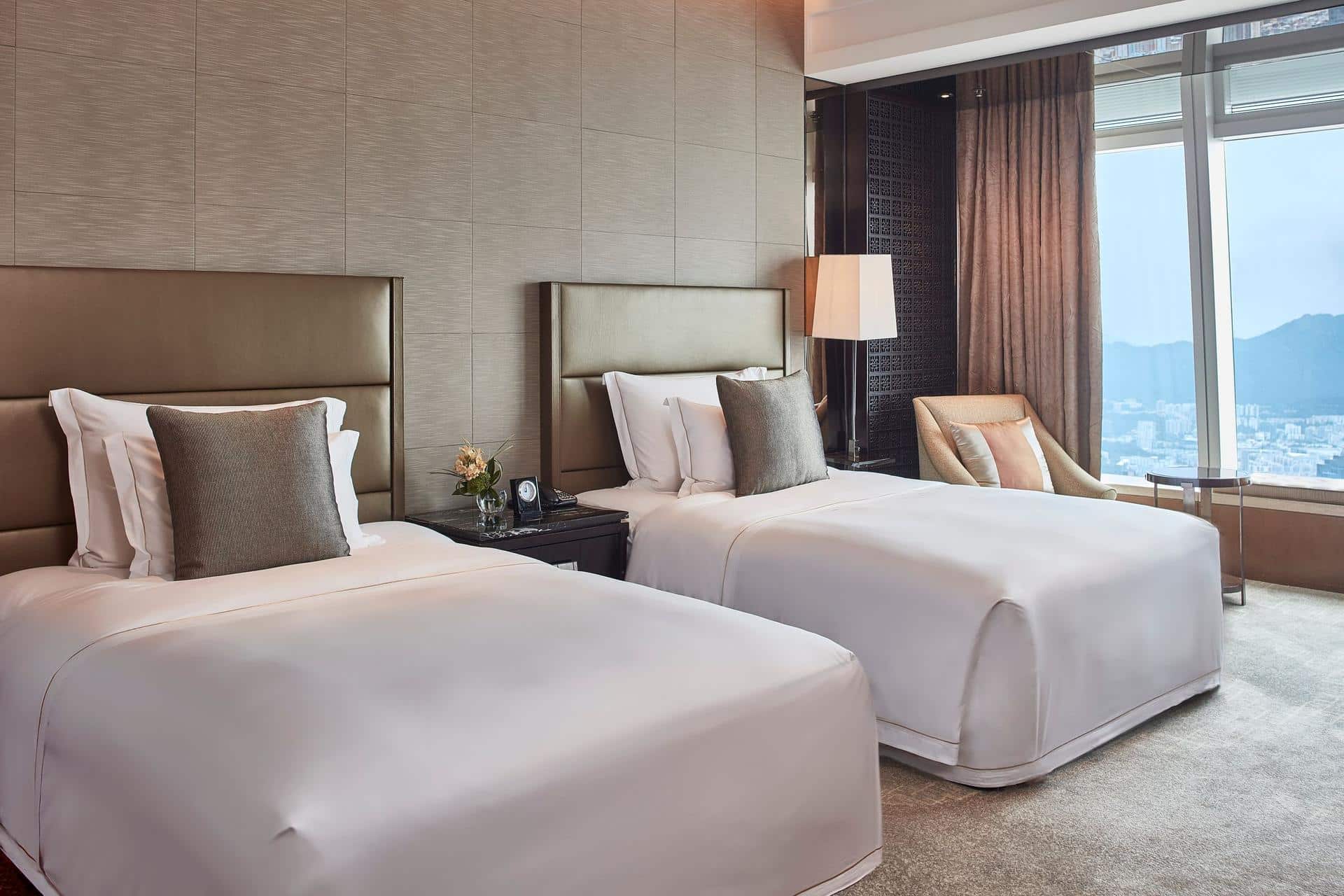 The Ritz-Carlton, Hong Kong - 3