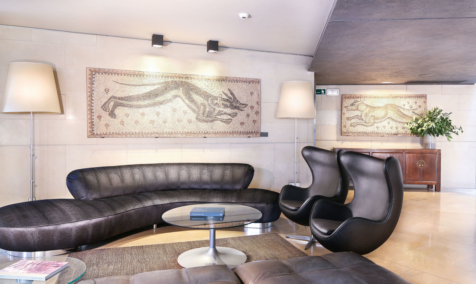 Claris Hotel And Spa - 2