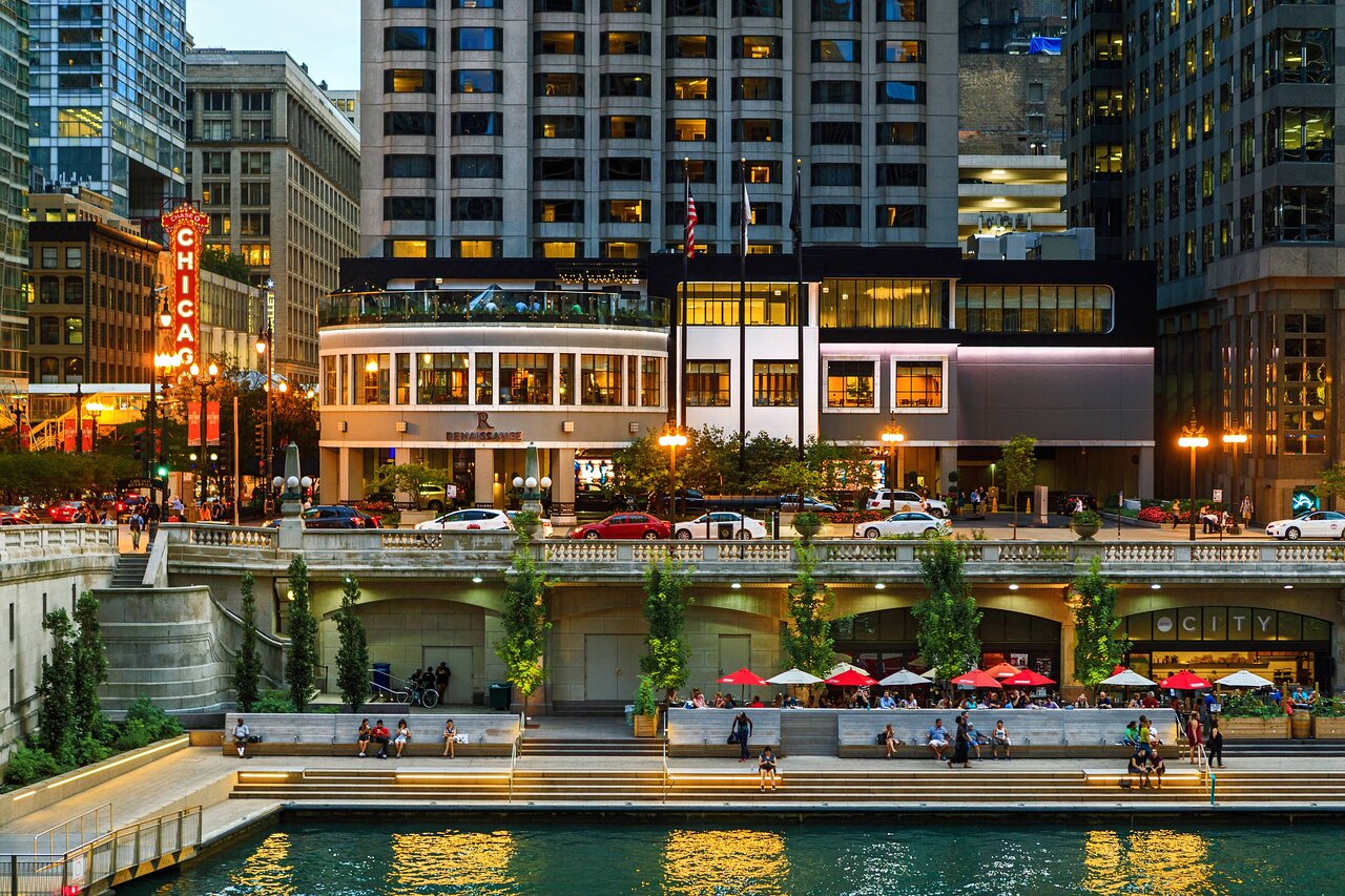 Hotel Chicago Downtown