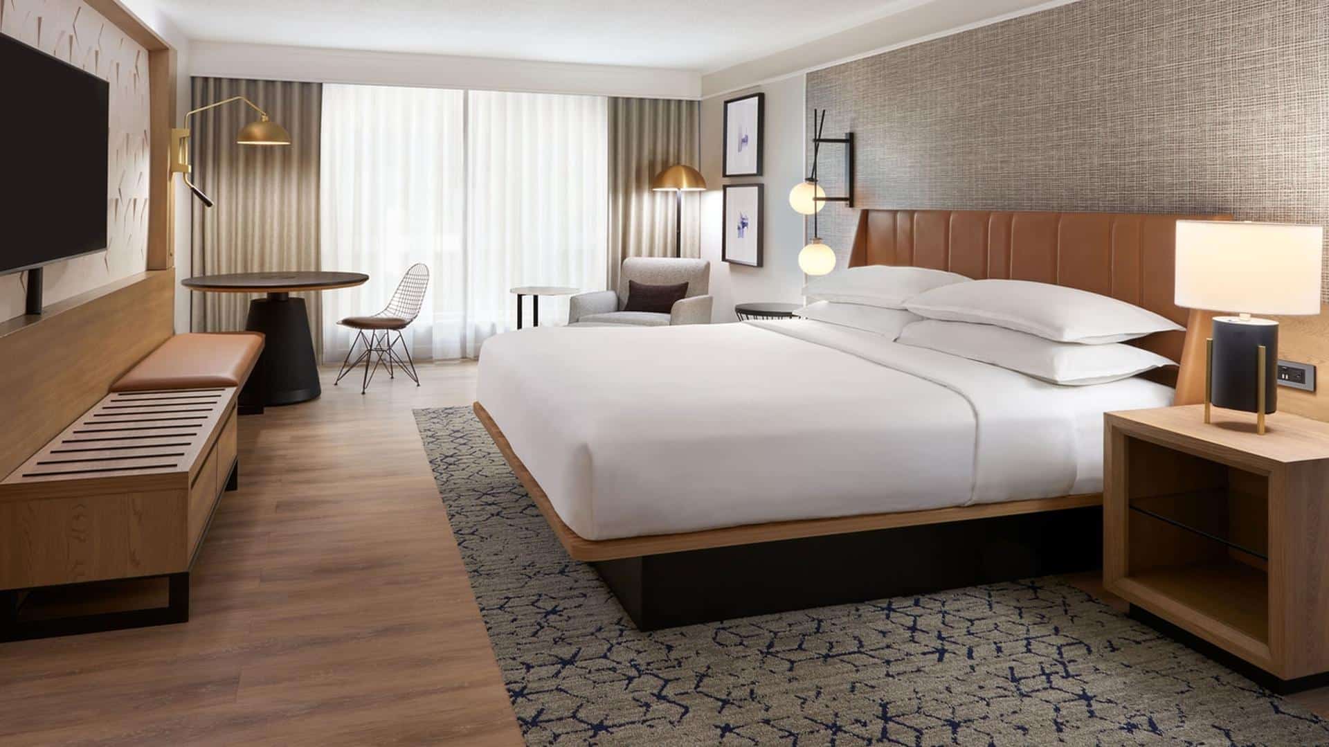 Sheraton Gateway Hotel in Toronto International Airport