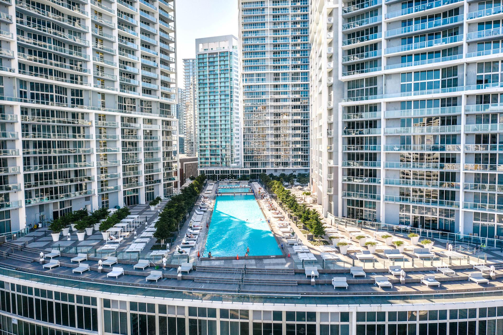 W Miami - 1