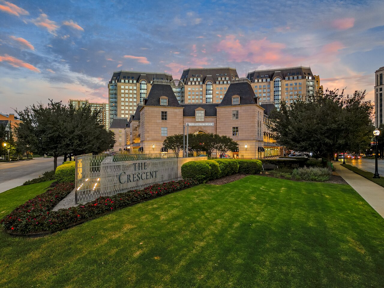 Hotel Crescent Court - 1