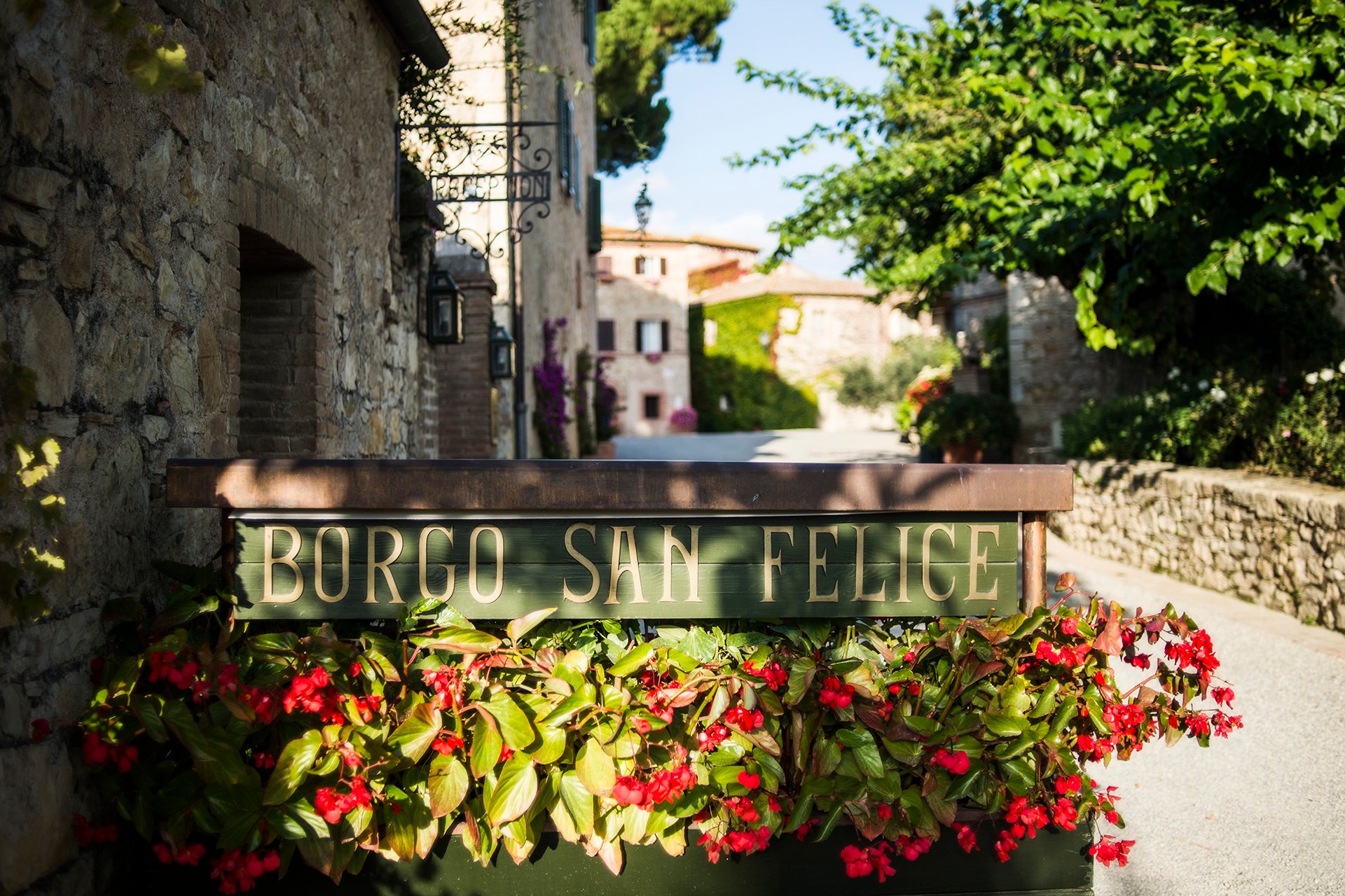 Hotel Relais Borgo San Felice - 2
