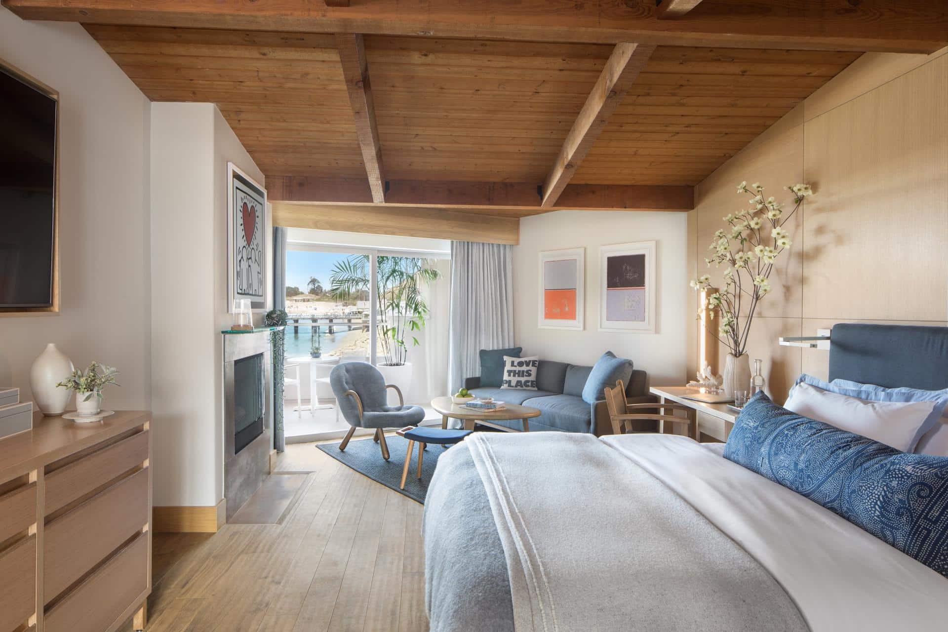 Malibu Beach Inn - 2