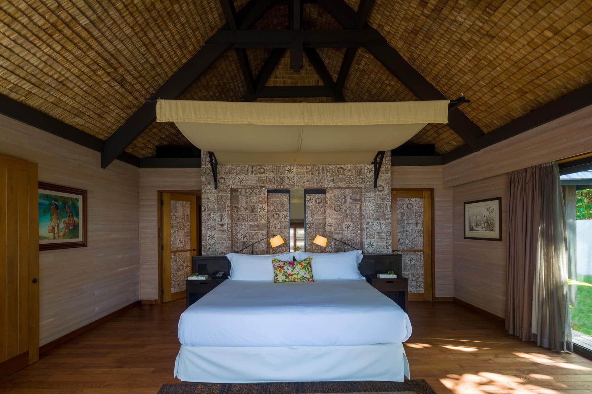 The St. Regis Bora Bora Resort - 2