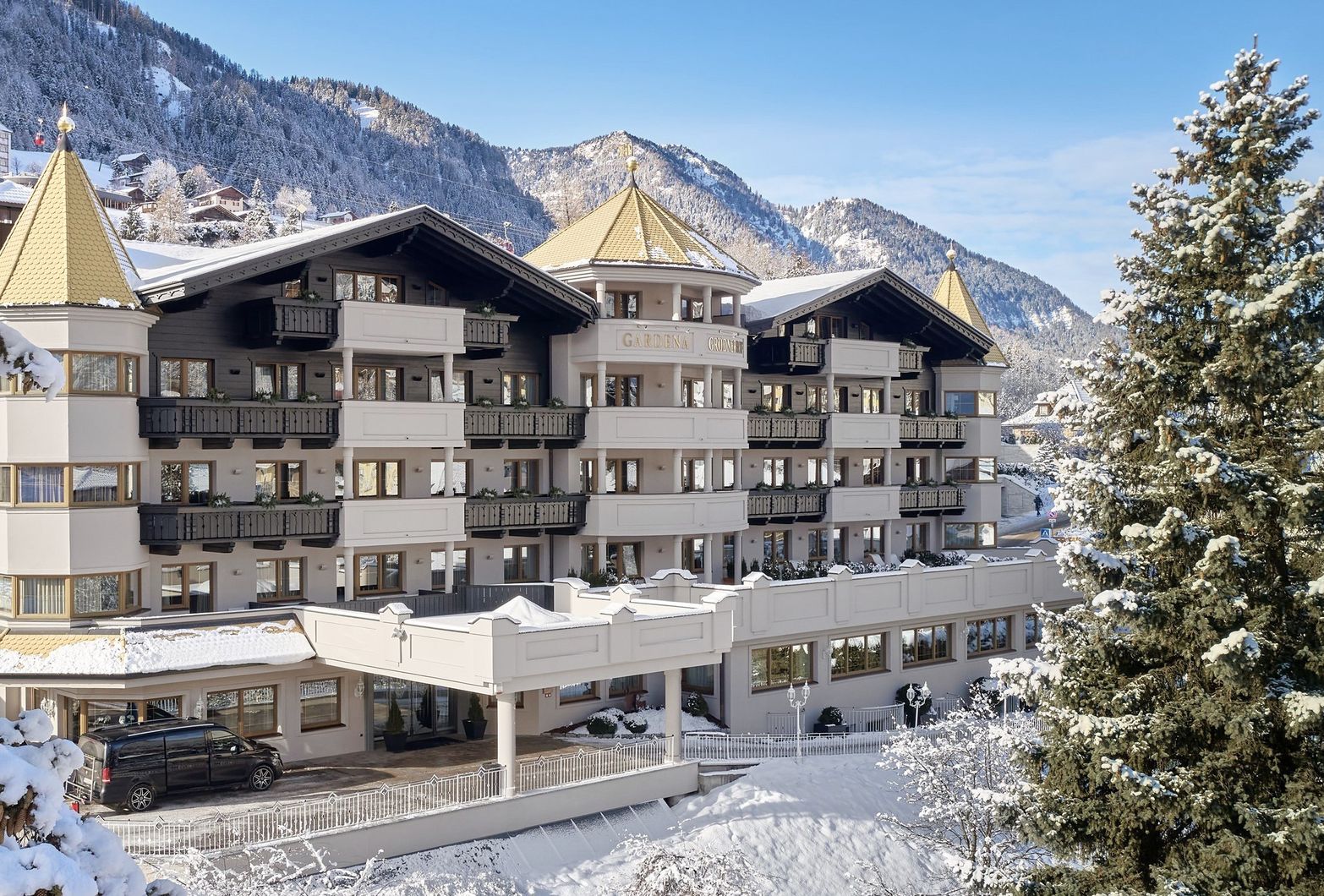 Gardena Grodnerhof - Hotel & Spa - 1
