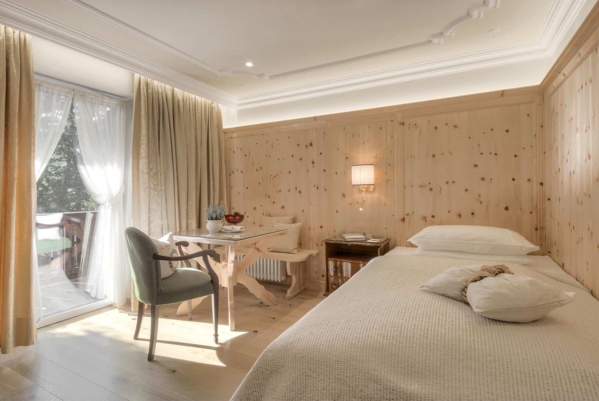Hotel La Perla - 2