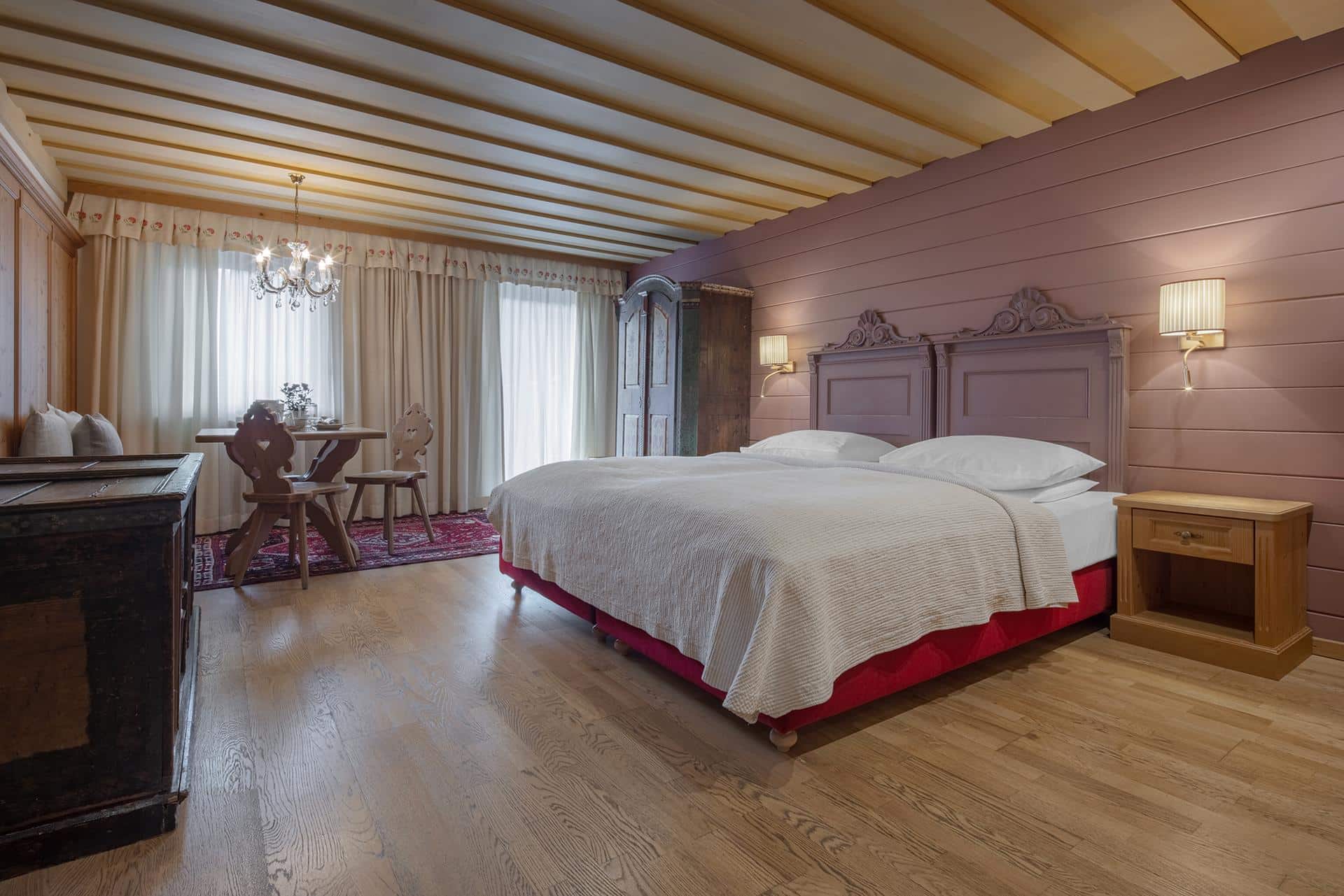Hotel La Perla - 4