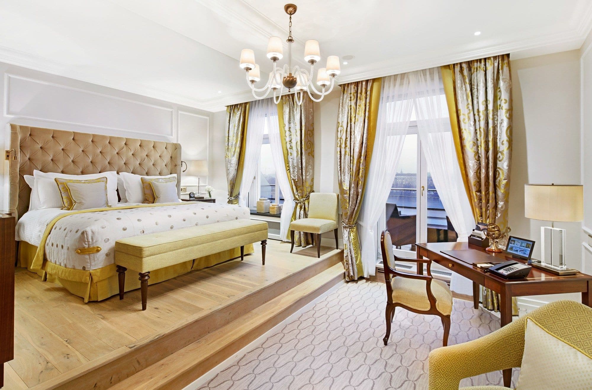 Fairmont Baku, Flame Towers