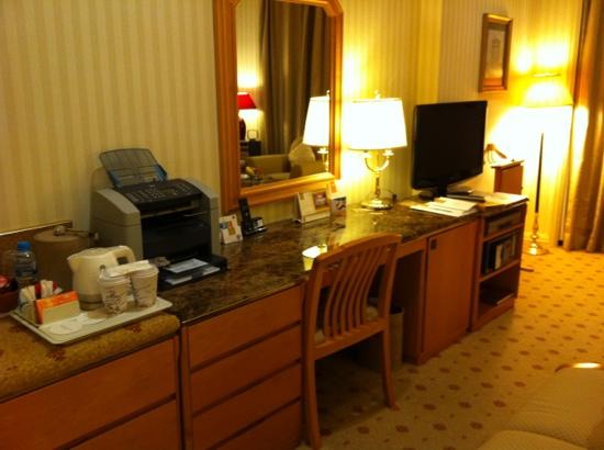 Sheraton Kuwait Hotel - 5