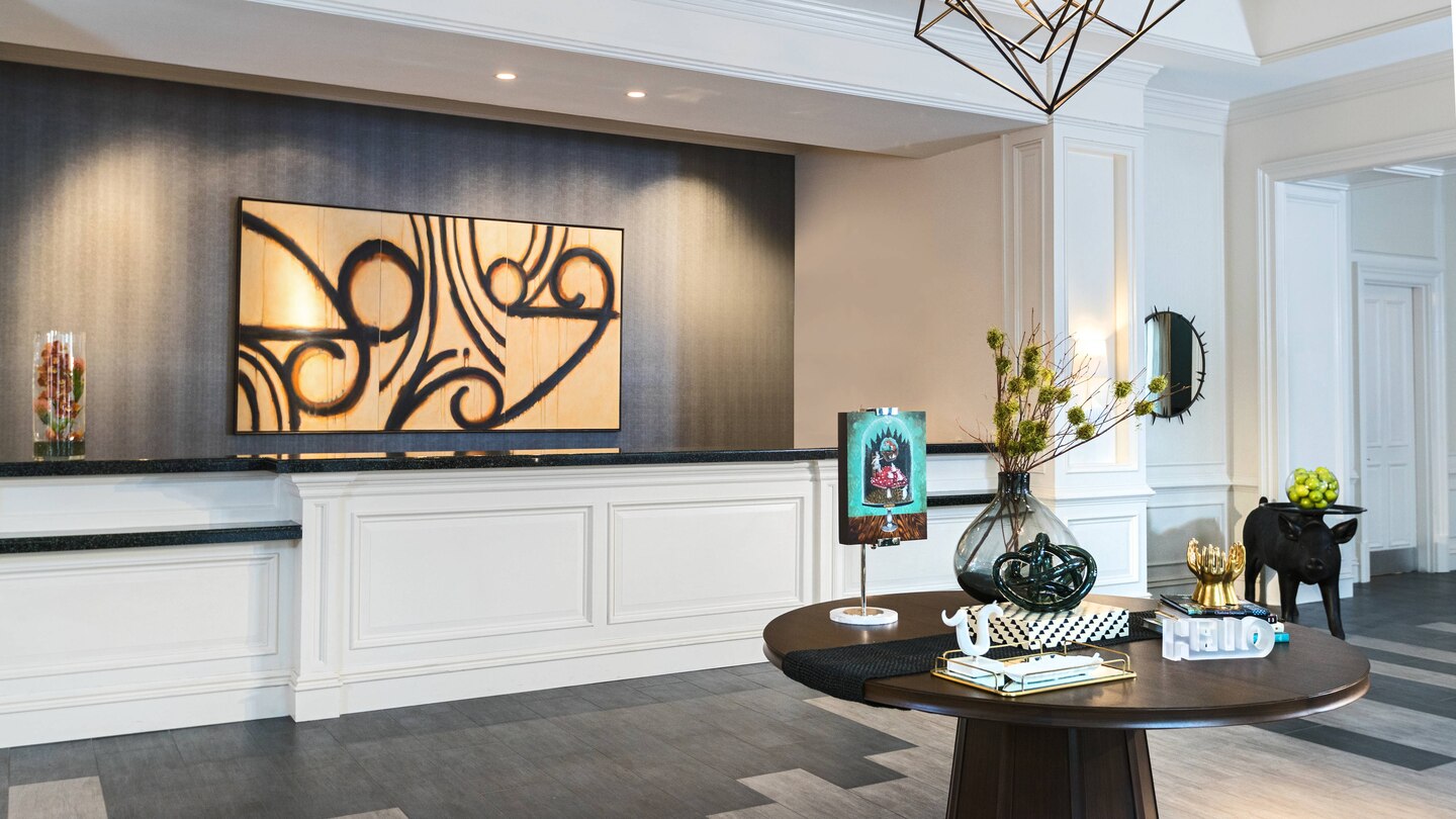 The Lindy Renaissance Charleston Hotel - 3