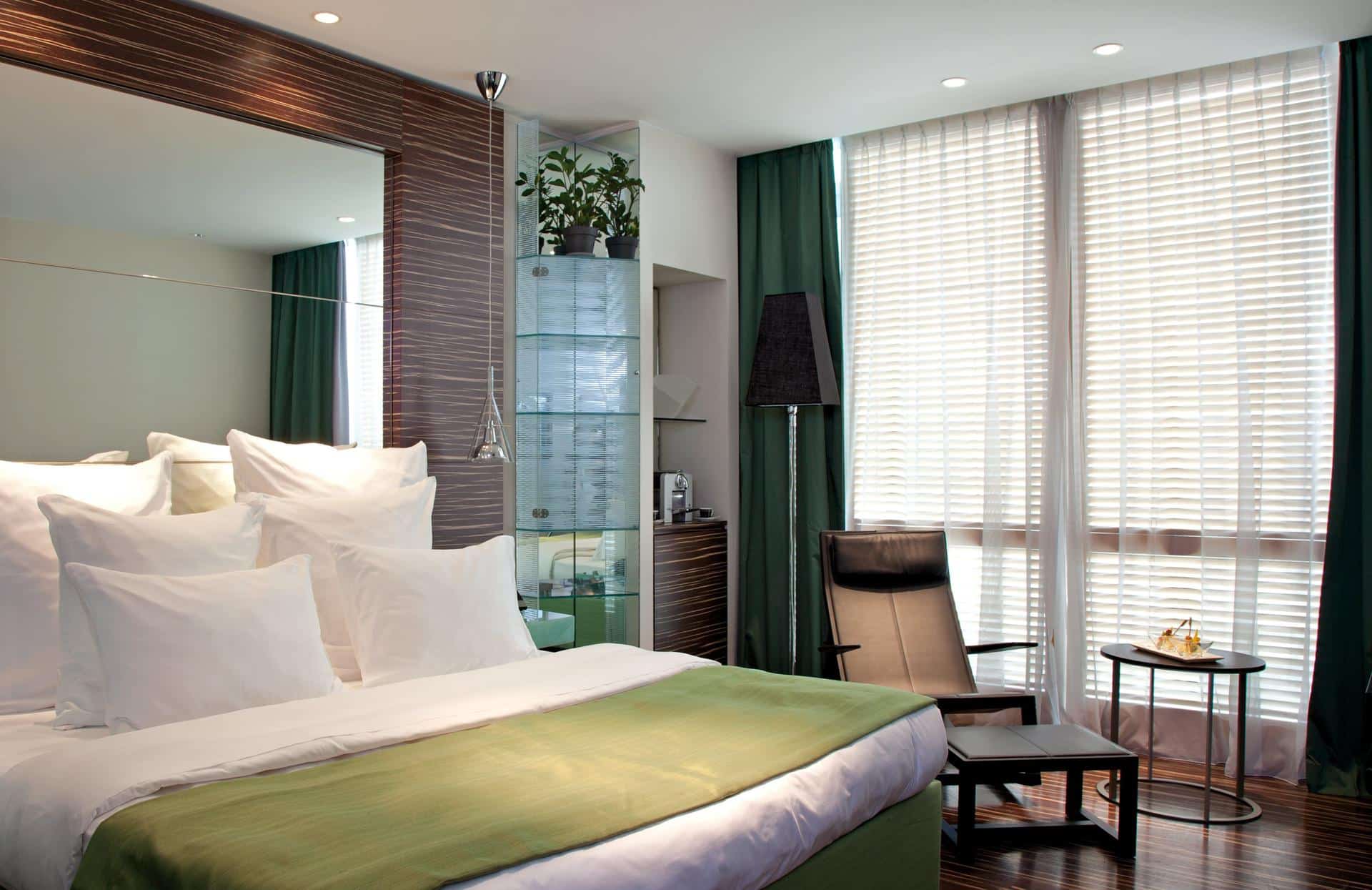 Romeo Hotel - 3
