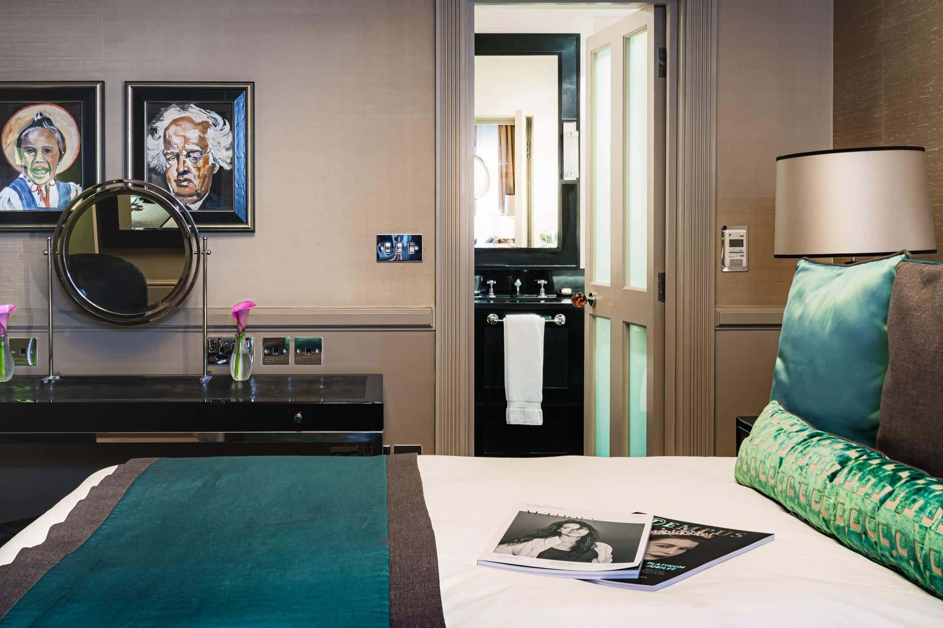 Mayfair Hotel - 2