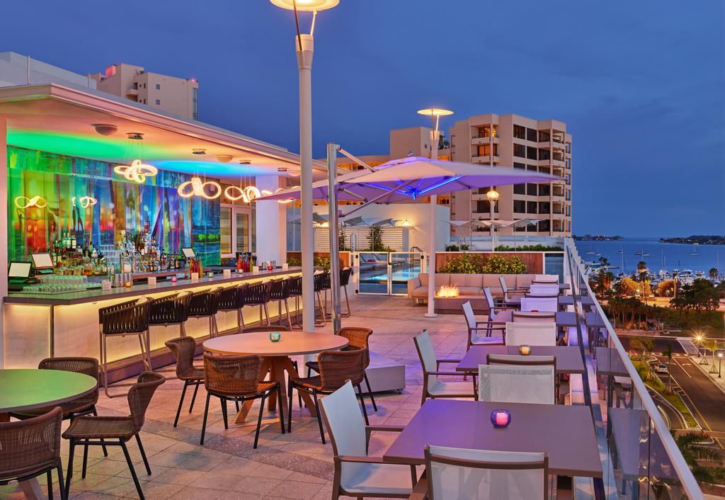 Art Ovation Hotel - 2