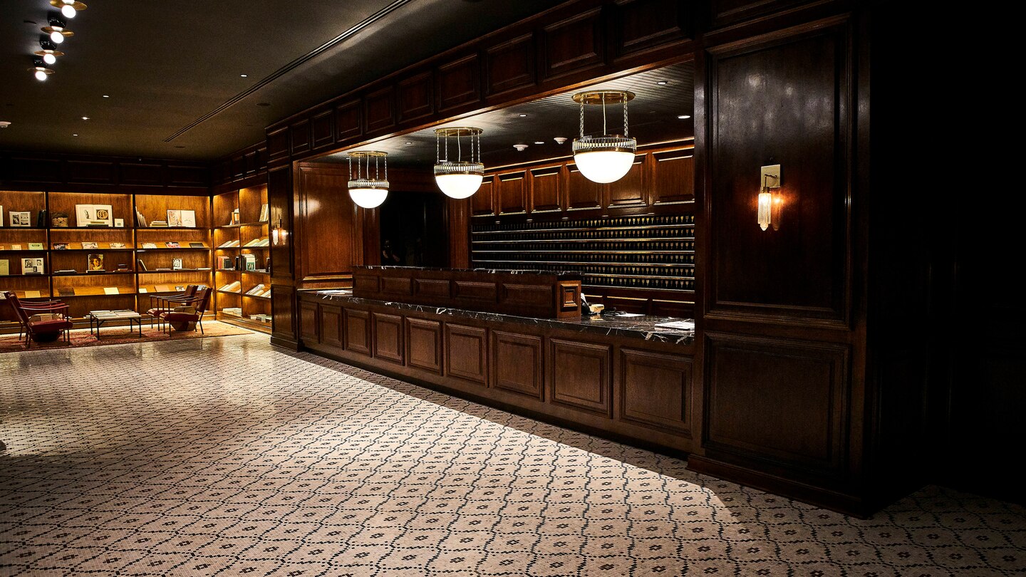 The Adolphus, Autograph Collection