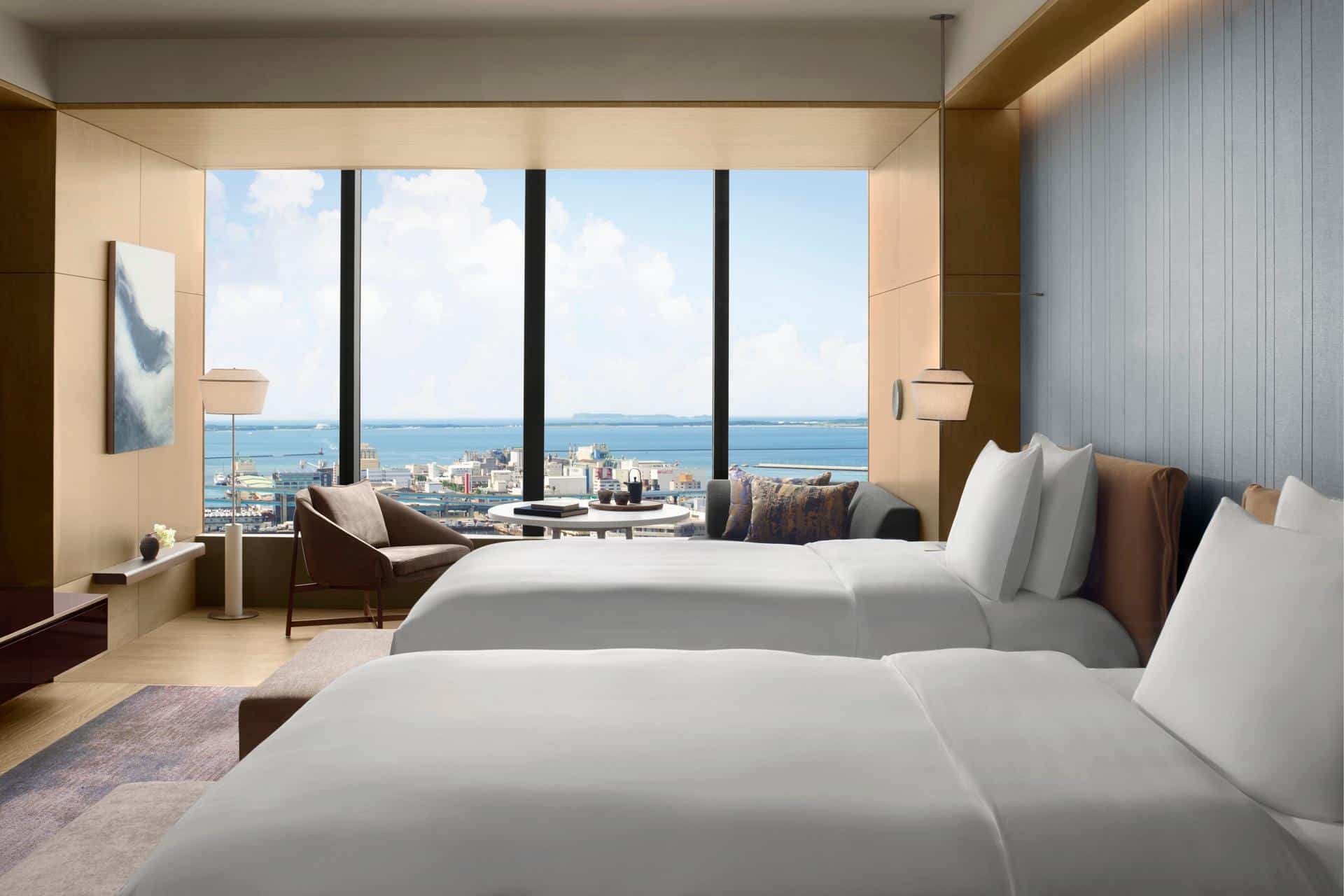The Ritz-Carlton, Fukuoka - 3