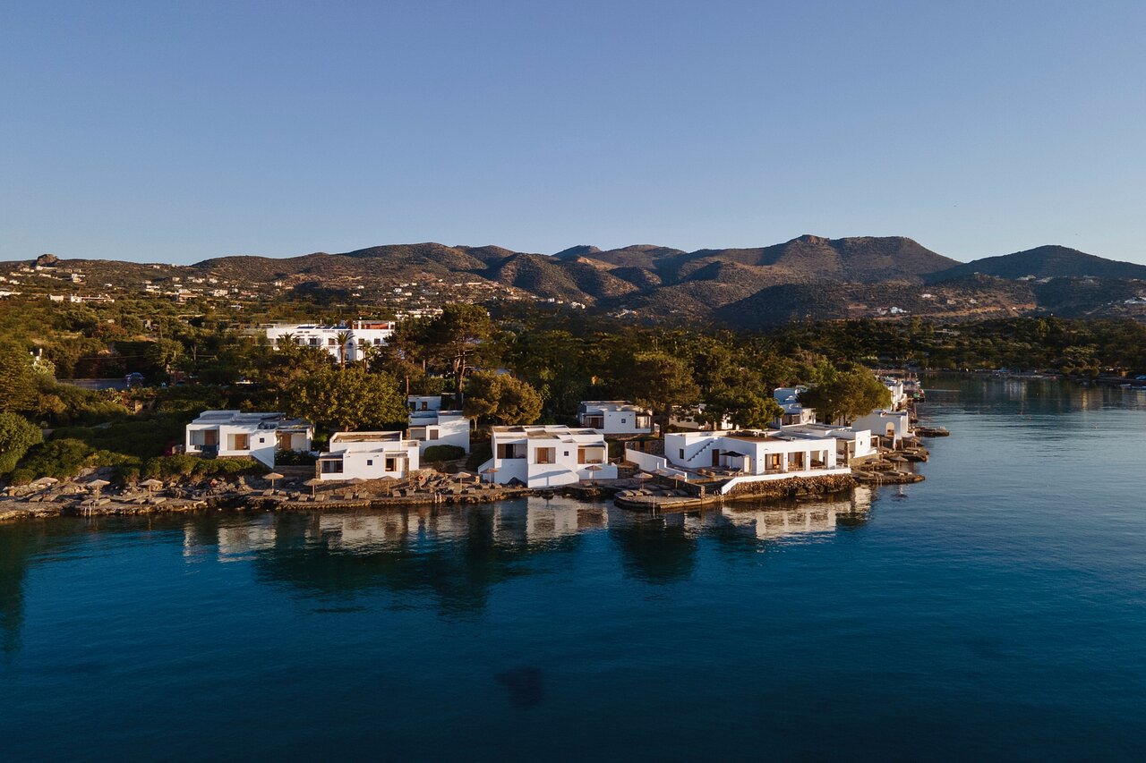 Minos Beach Art Hotel - 4