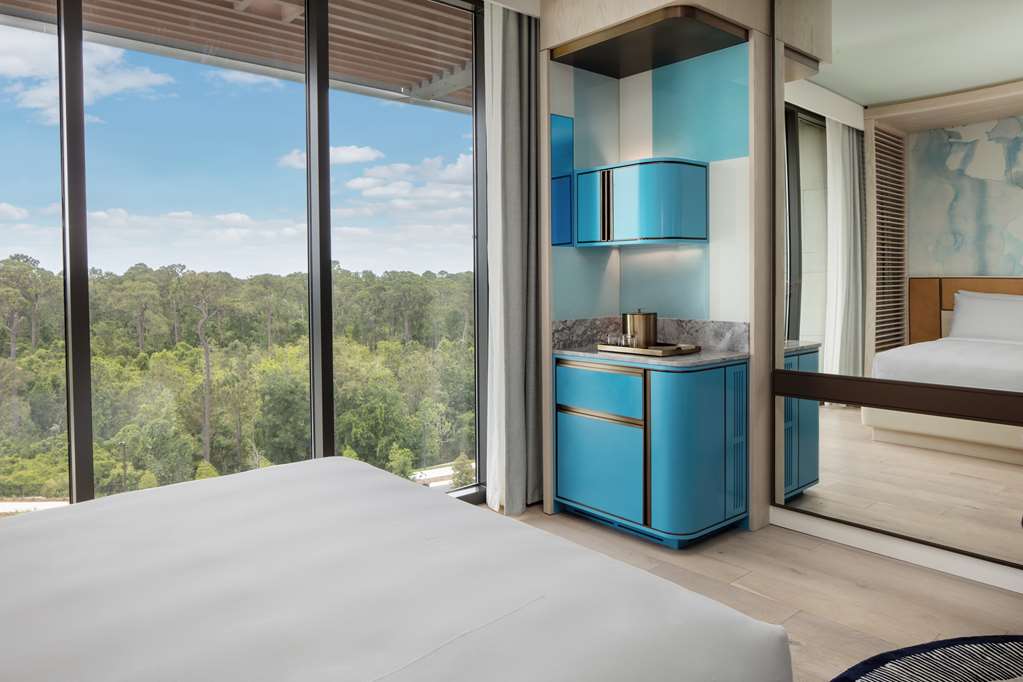 Conrad Orlando - 5