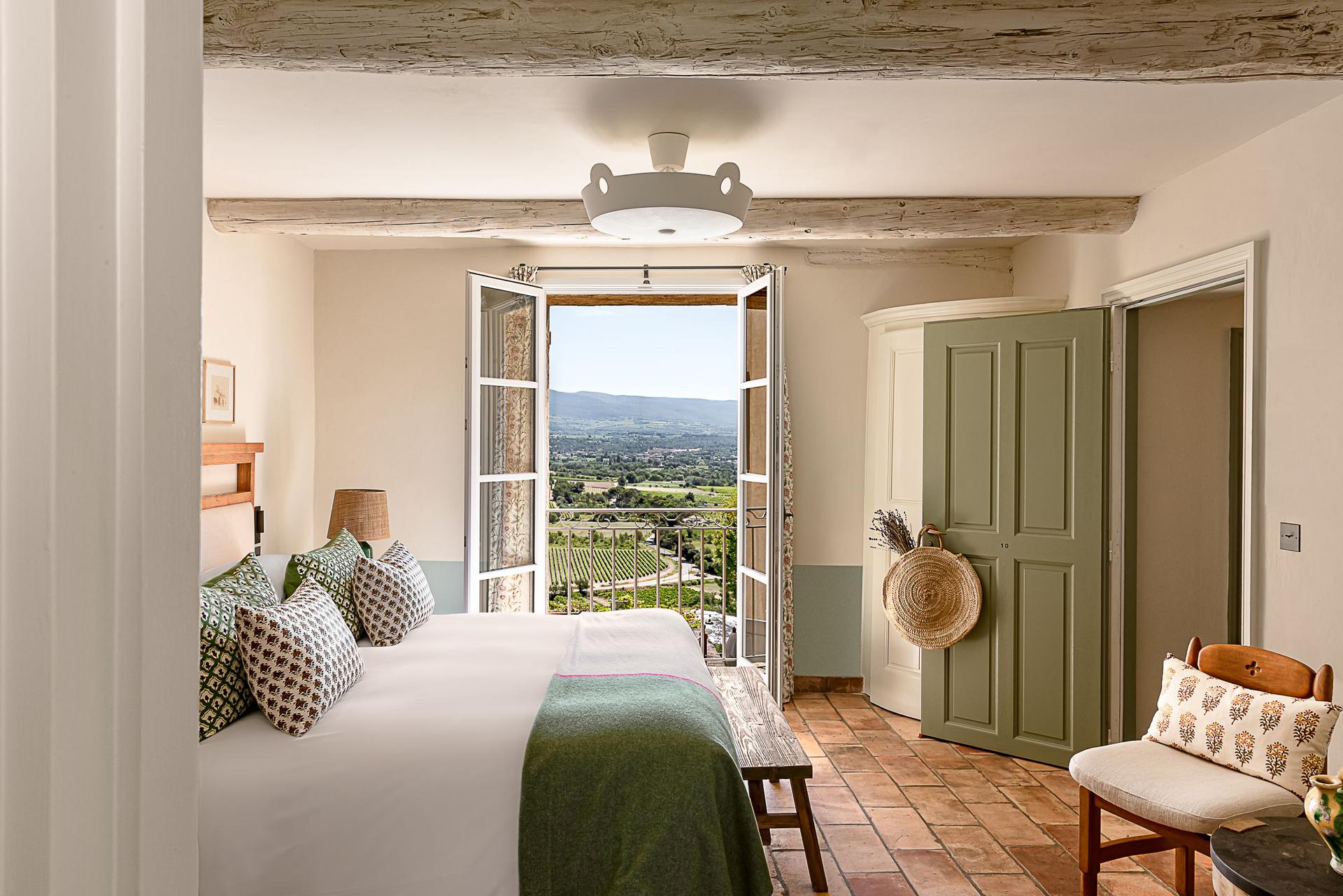 Hotel Crillon Le Brave