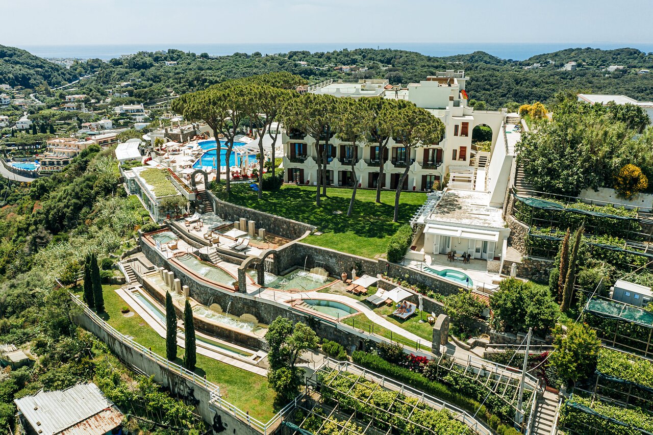 San Montano Resort & Spa - 2