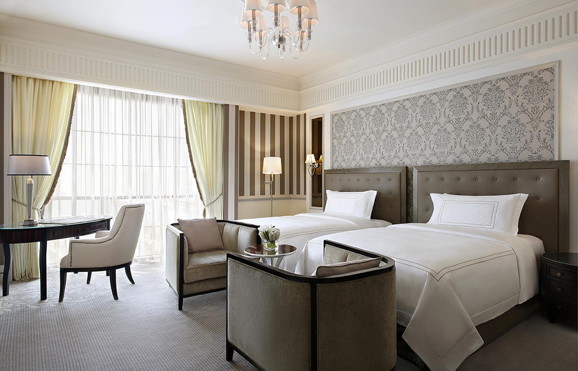 Al Habtoor Palace Dubai - 4